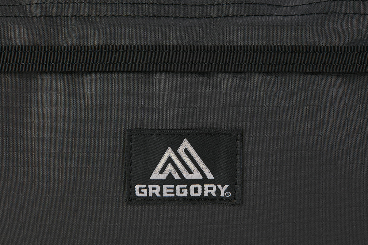 Satchel M Coated True Black