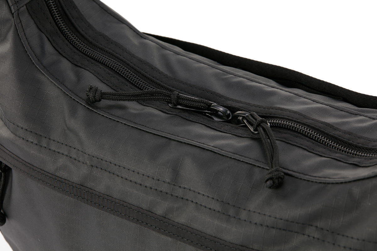 Satchel M Coated True Black