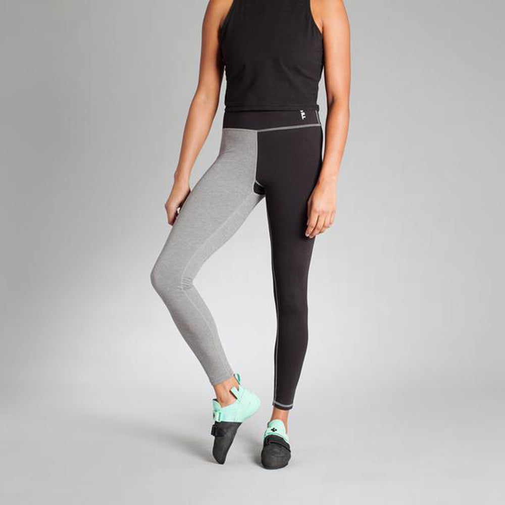 W Share Leggings  SO ILL   