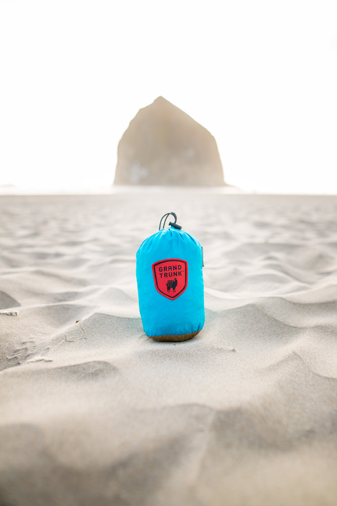 Parasheet Beach Blanket The Frontier