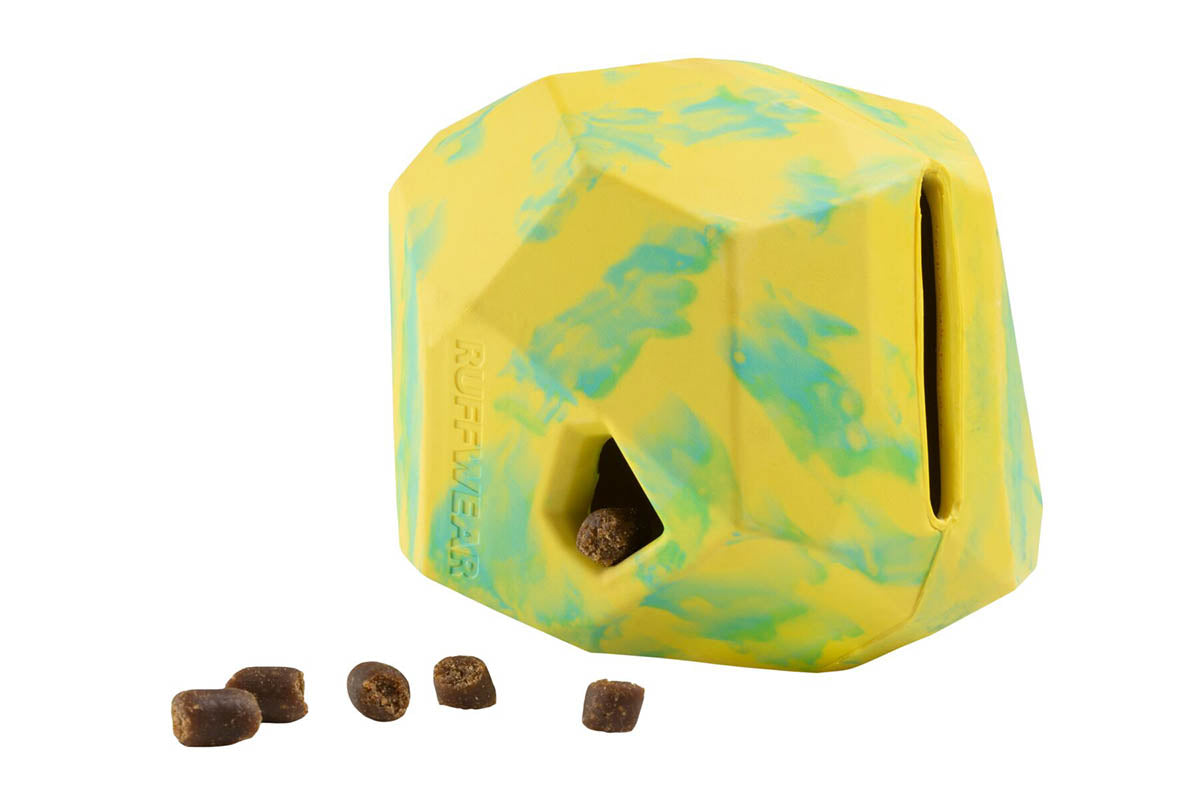 Gnawt-a-Rock Toy D20 RUFFWEAR   